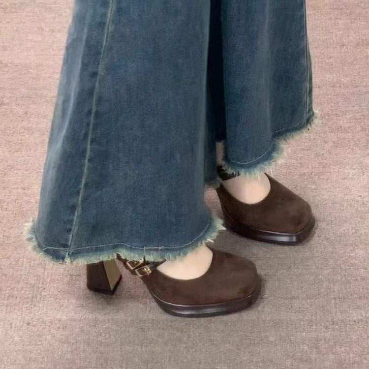 Vintage dikke hoge Mary Jane s - Vintage Fashion Women Dresses recensie en prijs