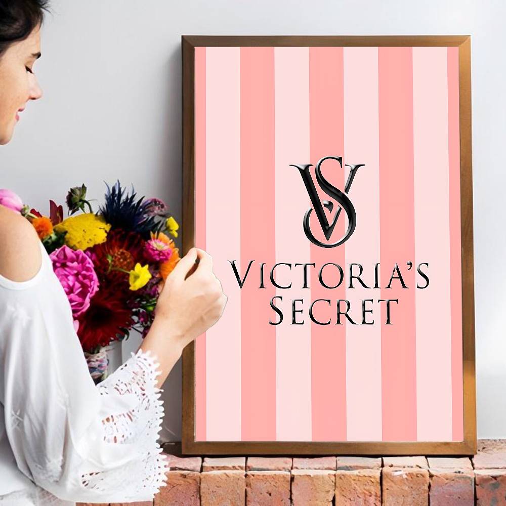 V-Victorias-Fashion-S-Secret V - Vintage Fashion Prints For Wall recensie en prijs